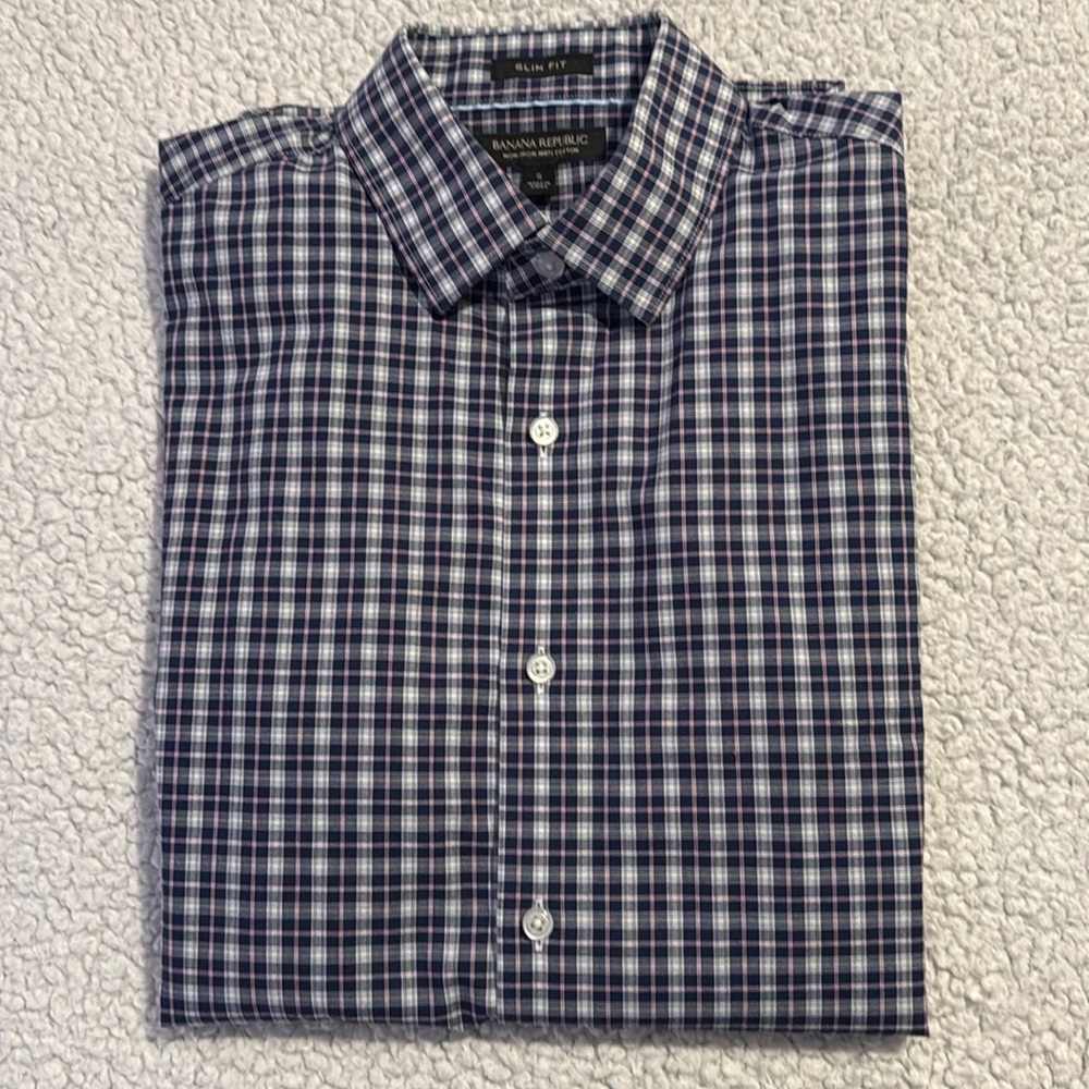 Banana Republic, non-iron, Small, 100% cotton.